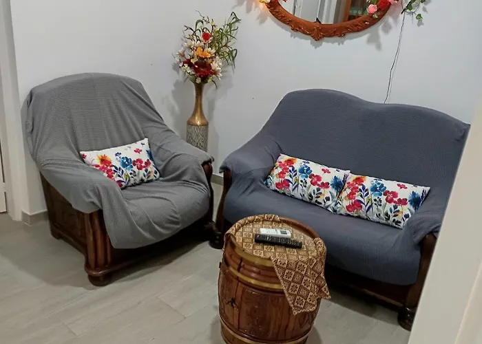 Aliki\'S Foini House